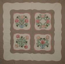 Wire Ribbon Rose Quilt by Jeni Buechel